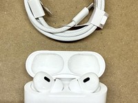 Apple AirPods Pro 2nd Gen