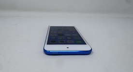 Good
													Apple iPod Touch 6th Gen - Wi-Fi, Blue, 16 GB, photo 4 of 6