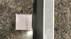 Mint
													Xbox One X (2017) - White, Standard, photo 5 of 5