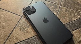 Mint
													Apple iPhone 15 Plus - Unlocked, Black, 128 GB, A2847, photo 5 of 10