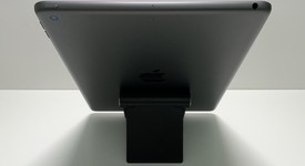 Mint
													Apple iPad 9th Gen - Wi-Fi, Gray, 64 GB, A2602, photo 3 of 6