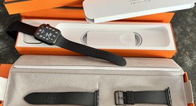 Good
													Apple Watch Series 7 45mm - Unlocked, Black, A2477 - Cellular, Hermes, photo 1 of 10