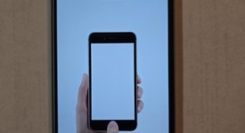 Mint
													Apple iPhone 6 Plus - Unlocked, Gray, 64 GB, A1522, photo 2 of 14
