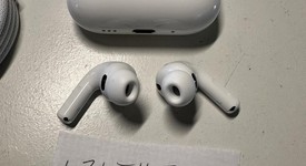 Used
													Apple AirPods Pro 3, photo 3 of 3