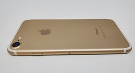 Good
													Apple iPhone 7 - Verizon, Gold, 32 GB, A1660, photo 6 of 6