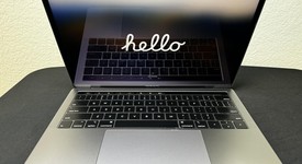 Fair
													MacBook Pro 2018 (With Touch Bar) - 13" - I7, Gray, 512 GB, 16 GB, photo 1 of 7