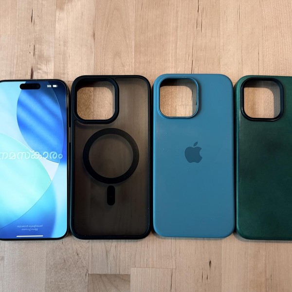 Apple iPhone 15 Pro Max - Unlocked, 256 GB, Natural, A2849