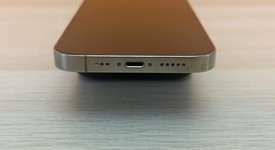 Good
													Apple iPhone 14 Pro - Unlocked, Gold, 512 GB, A2650, photo 3 of 9