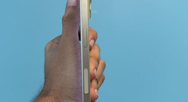 Good
													Apple iPhone 15 - Unlocked, Yellow, 128 GB, A2846, photo 3 of 7