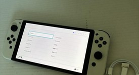 Fair
													Nintendo Switch - OLED - White, 64 GB, photo 1 of 8