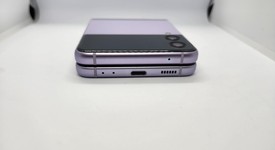Mint
													Samsung Galaxy Z Flip3 5G - T-Mobile, Lavender, 128 GB, 8 GB, SM-F711U, photo 4 of 10