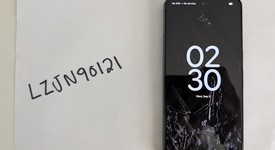 Good
													Google Pixel 8 Pro - Verizon, Obsidian, 128 GB, 12 GB, G1MNW, mmWave 5G, photo 3 of 4