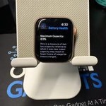 Good Apple Watch SE 1st Gen 40mm - Unlocked, Gold, A2353 - Cellular, Aluminum