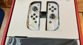 Mint
													Nintendo Switch - OLED - White, 64 GB, photo 1 of 11