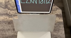 Good
													Apple iPad Pro 12.9" 6th Gen 2022 - Unlocked, Silver, 512 GB, photo 4 of 15