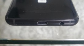 Good
													Samsung Galaxy S9 - Verizon, Black, 64 GB, SM-G960U, photo 6 of 6
