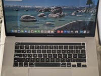 MacBook Pro 2019 - 16"