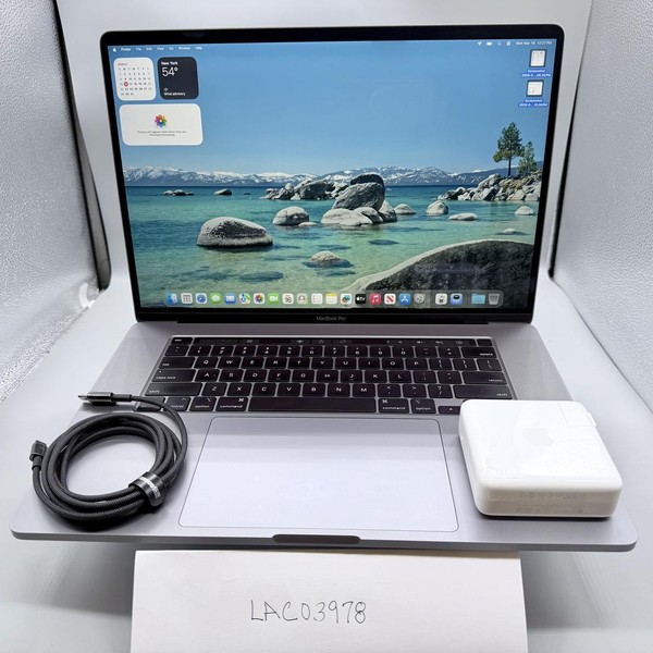 MacBook Pro 2019 - 16 inch - 512 GB, Gray, 32 GB, Intel Core i9
