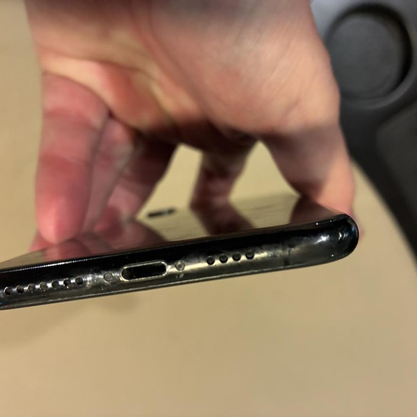 Apple iPhone Xs Max - Unlocked, 256 GB, Gray, A1921