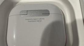 Used
													Apple AirPods 4th Gen - Active Noise Cancellation, photo 3 of 4