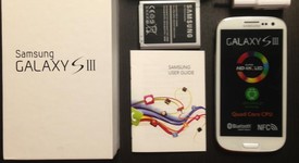 Mint
													Samsung Galaxy S3 - AT&T, White, 16 GB, SGH-I747, photo 1 of 1
