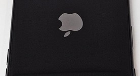 Good
													Apple iPhone SE 2nd Gen 2020 - Unlocked, Black, 64 GB, A2275, photo 3 of 5