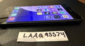 Good
													Apple iPhone SE 3rd Gen 2022 - Unlocked, Midnight, 128 GB, A2595, photo 3 of 7