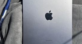 Good
													Apple iPad Pro 11" 4th Gen 2022 - Unlocked, Gray, 128 GB, photo 1 of 7