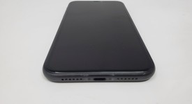Fair
													Apple iPhone 11 - Verizon, Black, 64 GB, A2111, photo 5 of 6