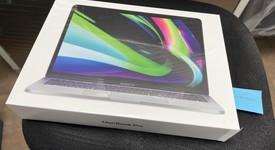New
													MacBook Pro 2022 - 13" - Apple M2, Gray, 512 GB, 8 GB, photo 4 of 4