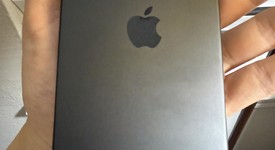 Mint
													Apple iPhone 16 Plus - Unlocked, Black, 128 GB, A3082, photo 3 of 12