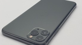 Good
													Apple iPhone 11 Pro Max - Unlocked, Gray, 256 GB, A2161, photo 2 of 5