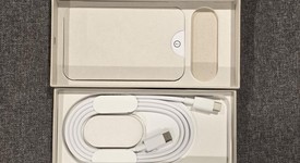 Good
													Google Pixel 9 - Unlocked, Obsidian, 128 GB, 12 GB, G2YBB, photo 2 of 8