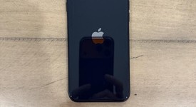 Good
													Apple iPhone SE 3rd Gen 2022 - Unlocked, Midnight, 64 GB, A2595, photo 5 of 6