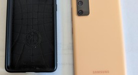 Good
													Samsung Galaxy S20 FE 5G - Unlocked, Cloud Orange, 128 GB, 6 GB, SM-G781U1/DS, photo 3 of 6