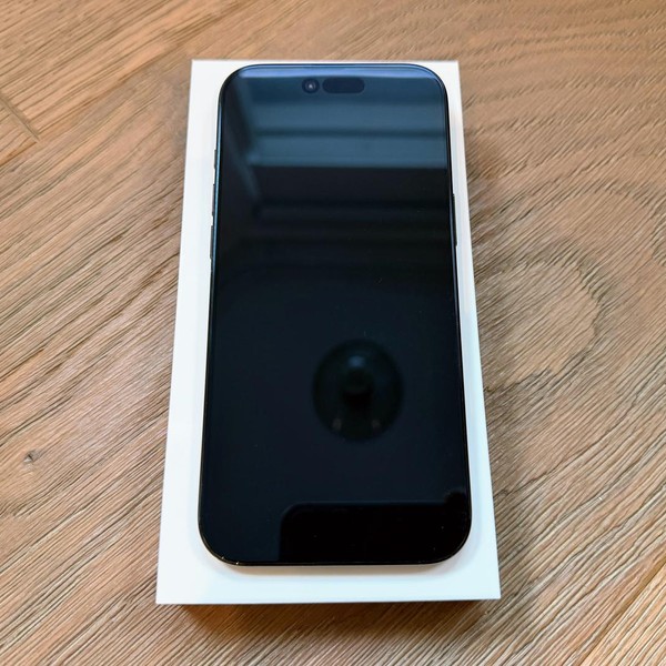 Apple iPhone Air - Unlocked, 256 GB, Space Black, A3260