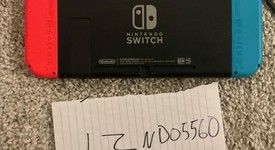 Good
													Nintendo Switch - Red & Blue, 32 GB, Mario Red & Blue Edition, photo 4 of 10