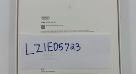 New
													Apple iPad 11th Gen - Wi-Fi, Silver, 128 GB, A3354, photo 2 of 2