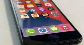 Mint
													Apple iPhone SE 2nd Gen 2020 - AT&T, Black, 128 GB, A2275, photo 3 of 6