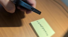 Good
													Apple iPhone 13 - Unlocked, Midnight, 128 GB, A2482, photo 3 of 6