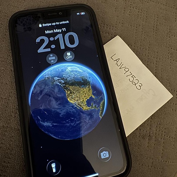 Apple iPhone 11 - Unlocked Non-US, 64 GB, Black, A2221