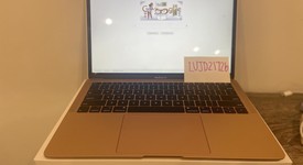 Good
													MacBook Air 2019 - 13" - I5, Gold, 128 GB, 8 GB, photo 1 of 10