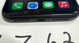 Good
													Apple iPhone Xr - Unlocked, Black, 128 GB, A1984, photo 2 of 11