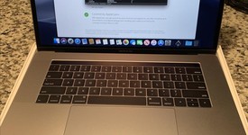 Good
													MacBook Pro 2018 (With Touch Bar) - 15" - I7, Gray, 512 GB, 16 GB, photo 1 of 7