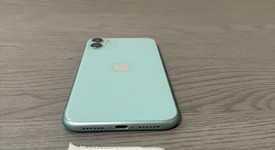 Mint
													Apple iPhone 11 - Unlocked, Green, 64 GB, A2111, photo 3 of 7