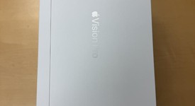 New
													Apple Vision Pro - 512 GB, photo 3 of 14