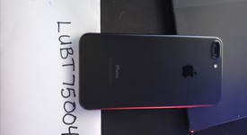 Good
													Apple iPhone 7 Plus - Metro by T-Mobile, Jet Black, 32 GB, A1661, photo 2 of 3