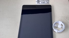 Good
													Apple iPad 6th Gen - Wi-Fi, Gray, 128 GB, A1893, photo 4 of 8