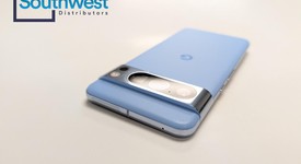 Good
													Google Pixel 8 Pro - Verizon, Bay, 128 GB, 12 GB, G1MNW, mmWave 5G, photo 3 of 8