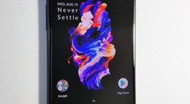 Mint
													OnePlus 5 - Unlocked, Black, 128 GB, 8 GB, A5000, photo 2 of 4